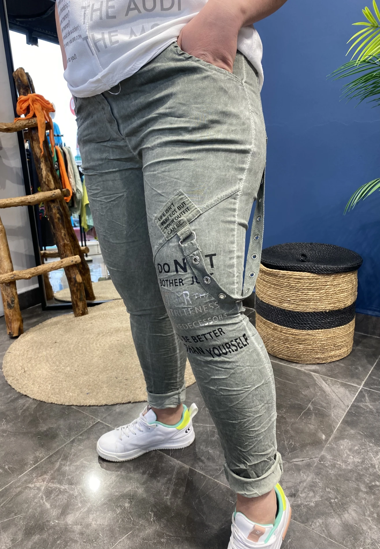 Zımba Detaylı İthal Pantalon