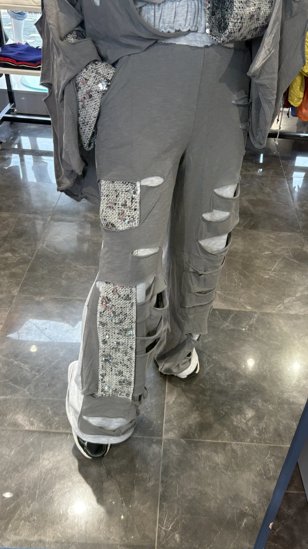 Pullu İşlemeli Jean Detaylı Takım