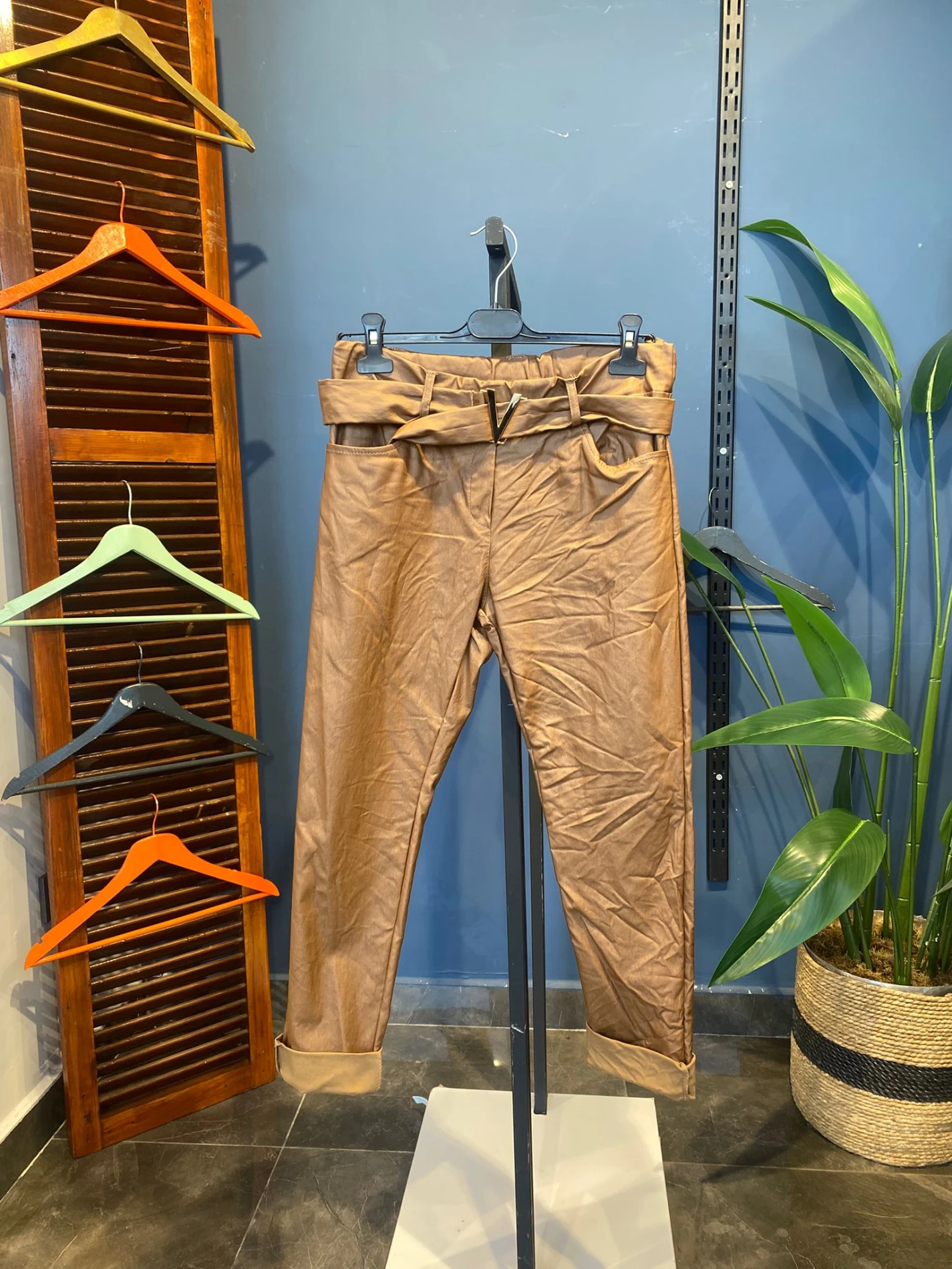 V Tokalı Crash Pantalon